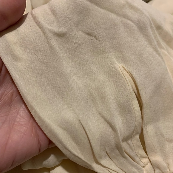 Tory Burch V-neck Silk Peasant Blouse in Cream size 2 - Picture 8 of 9